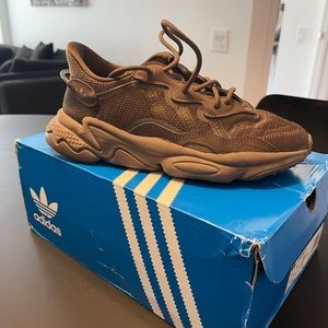 Brown Adidas Ozweegos size 6.5